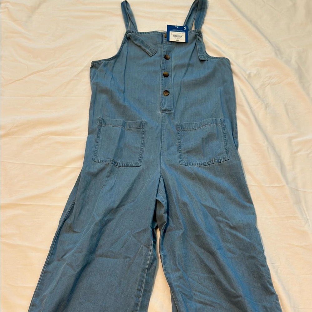Girl’s romper
